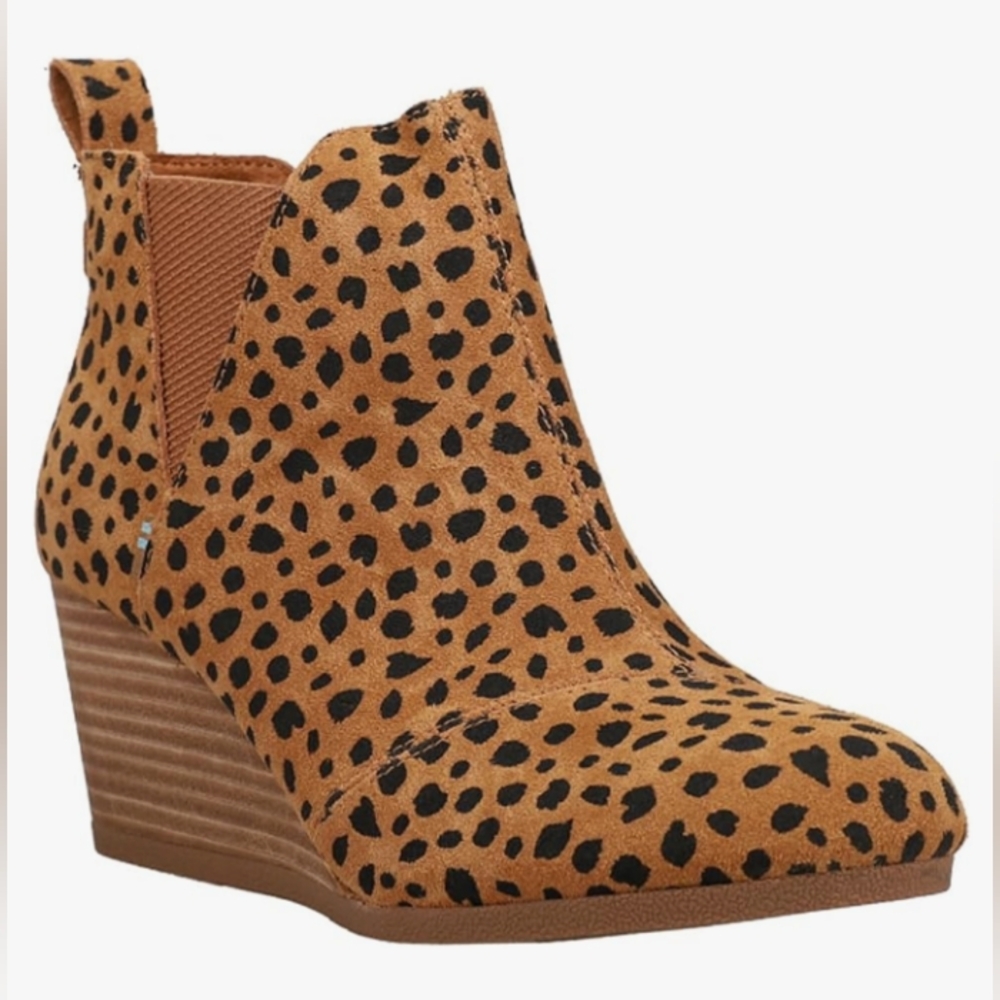 Toms Women's Kelsey Suede Cheetah Wedge Booties